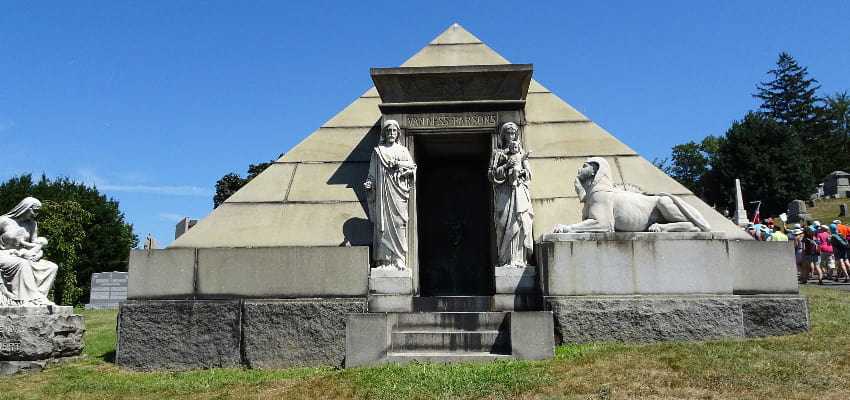 Brunswig Mausoleum in Metairie Cemetery