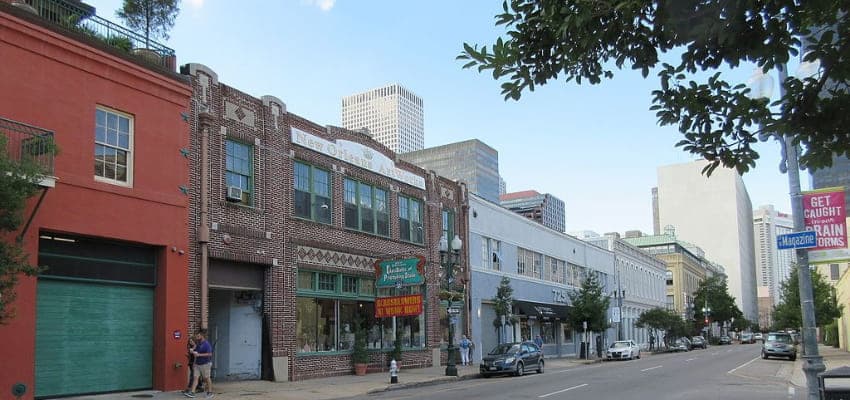 warehouse district in new orleans