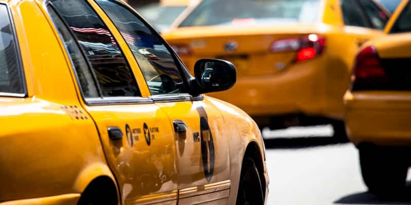 taxis in the streets of new york city