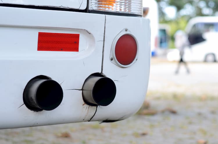 Exhaust pipe of charter bus