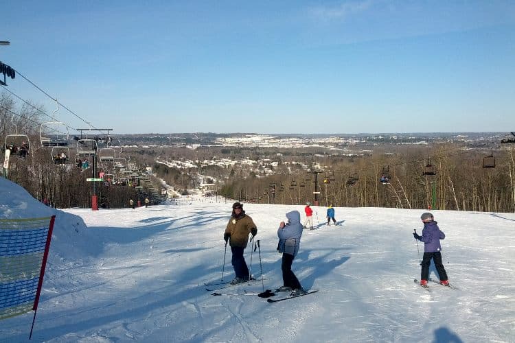 Skiers at Granite Peak