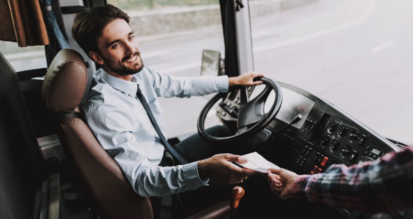 tipping tour guide and bus driver