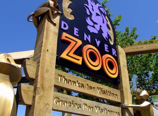 The sign at the entrance of the Denver Zoo