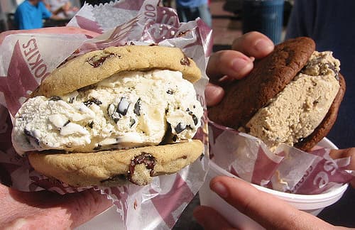 ice cream sandwiches at famous diddy riese in los angeles ucla